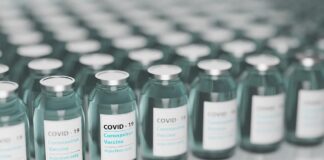 Sorin Cîmpeanu: 94.000 de tineri cu vârsta cuprinsă între 16 şi 19 ani s-au vaccinat anti-COVID