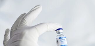 Maraton de vaccinare pentru adolescenţii între 16 şi 18 ani, organizat în perioada 31 mai – 1 iunie