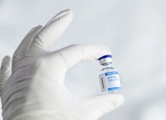 Maraton de vaccinare pentru adolescenţii între 16 şi 18 ani, organizat în perioada 31 mai – 1 iunie