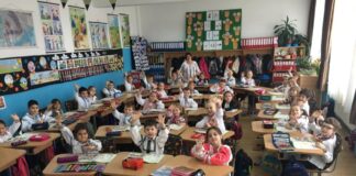 Învățătoarea „magică” a lui Matei: „Încerc să fac din fiecare zi de școală o sărbătoare. Copiii să vină cu drag, să fie încurajați, lăudați, apreciați”