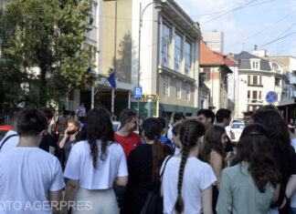 Vot final în plenul Senatului: Concursul separat de admitere la liceu, eliminat. Anularea dublei admiteri, la promulgare UPDATE