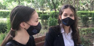 Clip realizat de patru eleve de liceu din Ploiești despre ”viețile opozante” ale unor adolescente. Tinerele au câștigat o bursă de studiu la Bruxelles VIDEO