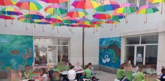 Învățătoarea care a adus „fabrica de zâmbete” în clasă: „Nu ne mai este indiferent cum vine copilul la școală. Starea lui dictează bunul mers al lecției”