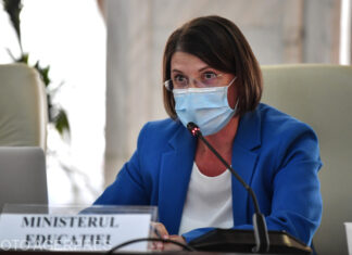 Corina Atanasiu, aviz negativ pentru funcţia de ministru al Educaţiei în comisiile parlamentare de specialitate