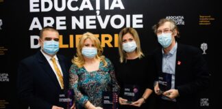 Poveștile celor patru directori de școală, premiați la Gala Premiilor pentru Directorii Anului 2021 VIDEO