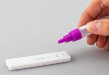 Raed Arafat: Două milioane de teste de salivă pentru elevi, distribuite joi către inspectoratele școlare