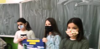 Un proiect în care elevii își dau feedback și sunt profesori pentru o oră: „Personalități în România” – clasa învățătoarei Andrada Mazilu