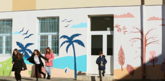 Scenetă anti-bullying, scrisă și jucată de elevi în clasa a V-a: „Ce vi se pare așa amuzant? Nu vedeți cât suferă Paul?” VIDEO