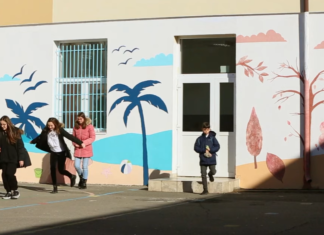 Scenetă anti-bullying, scrisă și jucată de elevi în clasa a V-a: „Ce vi se pare așa amuzant? Nu vedeți cât suferă Paul?” VIDEO