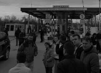 Cosmin, elev-voluntar: Am fost prima dată vineri în vama Sighet. Am văzut că oamenii au nevoie de ajutor și de atunci încerc să fiu cât mai implicat