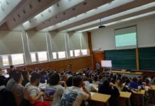 Pregătire gratuită pentru admiterea la facultate, organizată de Universitatea Politehnica din Bucureşti