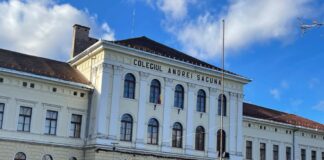 Patru echipe de la Colegiul „Andrei Şaguna” din Braşov au obţinut, în premieră, locul I la un concurs organizat de NASA
