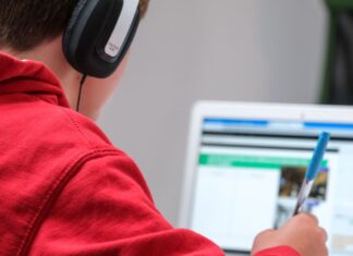 EuroQuiz, un concurs național online adresat elevilor din clasele V-VIII. Înscrierea echipelor se face până pe 29 aprilie
