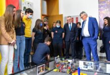 Sorin Cîmpeanu: Ne dorim să facem şcoala mai prietenoasă, să ne concentrăm mai mult pe competenţe, decât pe memorarea informaţiei