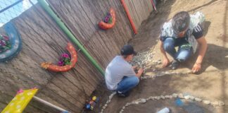Elevi de clasa a VIII-a, ajutați de colegi să își îmbunătățească rezultatele. Metoda folosită de diriginta lor, într-o școală de la sat din județul Vaslui