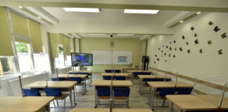 Proiect de metodologie privind depăşirea efectivelor la clasă, lansat în consultare publică de Ministerul Educației