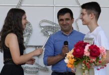 După Evaluarea Națională, Emanuel se pregătește pentru Olimpiada Balcanică de Matematică pentru Juniori. Anul trecut, a obținut medalia de aur