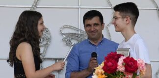 După Evaluarea Națională, Emanuel se pregătește pentru Olimpiada Balcanică de Matematică pentru Juniori. Anul trecut, a obținut medalia de aur