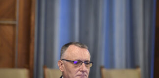 Sorin Cîmpeanu și-a dat demisia din funcția de ministru al Educației: ”Sunt omul care construiește și nu sunt omul care dărâmă”