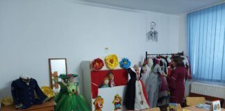 Noul an școlar la Clubul Copiilor Măcin: Ateliere de teatru, informatică, floricultură sau navomodele pentru elevii din oraș și împrejurimi