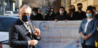 Asociațiile de elevi cer retragerea proiectului de OUG privind transportul elevilor: „Elevii în continuare nu vor beneficia de gratuitate”