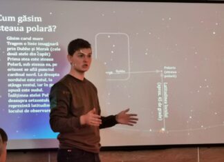 Un elev olimpic merge în școlile de la sat și le vorbește copiilor despre astronomie: „Am crescut în mediul rural şi am observat situaţia copiilor de acolo”