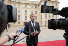 Klaus Iohannis: Anumite prevederi din proiectele legilor educației trebuie îmbunătățite. Asta nu înseamnă că legile trebuie retrase