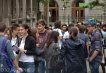 Ministerul Educației: 63 de licee nu organizează simularea BAC 2026. Participă peste 95% dintre unitățile de învățământ UPDATE