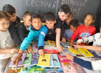 „Aventură prin lectură” în satele din Călărași: 180 de copii au învățat să citească. În sălile de clasă au fost amenajate minibiblioteci și spații de lectură