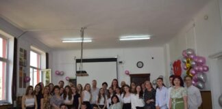 Ana Mădălina Piticaru, elevă în clasa a IX-a, mesaj către profesorii din Lespezi, județul Bacău: „Vă voi păstra toată viața în inima mea”