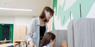 Școli-pilot 2025-2026. Unitățile de învățământ care vor să experimenteze noi modele educaționale pot depune aplicații între 23 iunie și 18 iulie