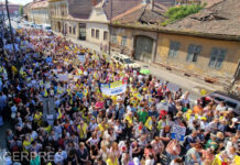 Proteste ale angajaților din educație în mai multe orașe din țară. La Sibiu, 3.000 de oameni au ieșit în stradă