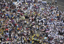 Protest al angajaților din educație, în Capitală. Liderii sindicali s-au întâlnit cu președintele Iohannis/ Greva continuă și miercuri UPDATE