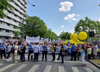 Guvernul a aprobat o ”declarație” privind salarizarea din învățământ: ”Este un angajament guvernamental publicat în Monitorul Oficial”