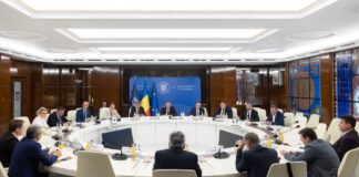 Întâlnire cu sindicatele din educație, duminică, la Guvern. Premierul: „PNL doreşte ca revendicările profesorilor să fie soluţionate de urgenţă”