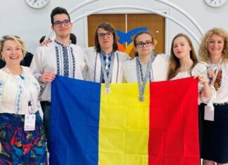 Două medalii de argint și un premiu special pentru elevii români la Olimpiada Internațională de Biologie 2023