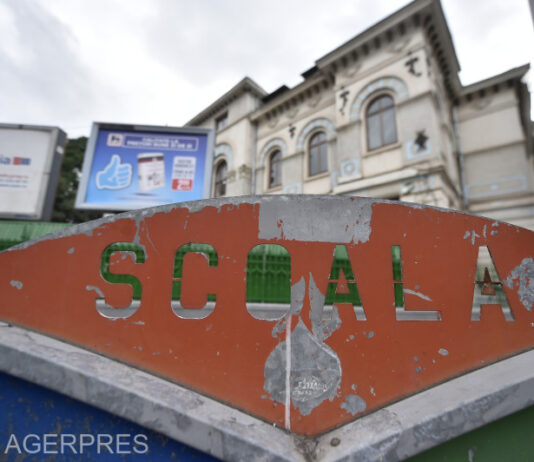 Admiterea la liceu 2024. Înscrierile pentru probele de aptitudini și de verificare a cunoștințelor de limbă modernă au loc pe 16 și 17 mai