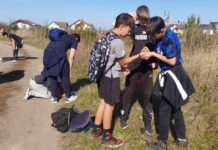 Club de activități în aer liber, la școala din Șura Mică. Elevii fac drumeții, rezolvă provocări și petrec timp în natură, alături de profesori