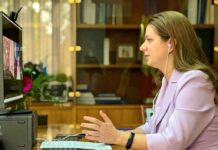 Ligia Deca: Nu ne dorim să avem burse de merit acordate pentru medii sub baremul de trecere/ Ar putea apărea bursa de progres educațional