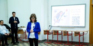 Meciuri de debate, în clasă. Laura Stifter, profesor Merito: ”Copiii trebuie încurajați să își exprime opiniile, să argumenteze și să își pună întrebări”