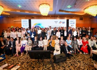 Profesorii premiați la Gala MERITO 2024. Cine sunt cei 11 laureați ai ediției din acest an. Comunitatea a ajuns la 104 cadre didactice