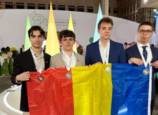 Noi premii pentru elevii români la competițiile internaționale: trei medalii de argint și una de bronz la Olimpiada Internațională de Chimie 2024