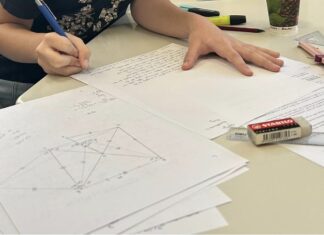 Concurs pentru elevii din clasele VII-XII, organizat de olimpici de la ICHB: „Mințile Matematice”. Înscrierile se fac până pe 25 septembrie