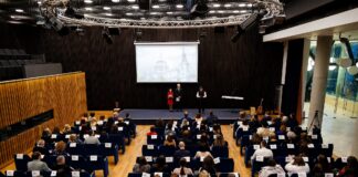 Profesorul Anului din mediul rural 2025. Nominalizările pot fi făcute până pe 13 decembrie 2024. Gala va avea loc în luna februarie