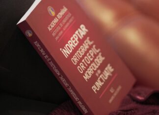 Noul „Îndreptar ortografic”, distribuit în școli. Ministerul Educației va derula un program național de sprijin pentru utilizarea corectă a limbii române