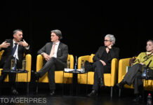 Educația teatrală în școli – dezbatere: „Actoria ajută cel mai bine la dezvoltarea tinerilor. Nicio altă materie nu poate să facă ce face actoria”
