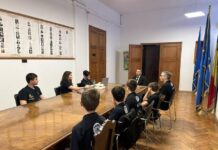 Quantum Bits a creat o dronă pentru identificarea rapidă a persoanelor aflate în pericol de înec. Inovația prezentată ministrului Educației