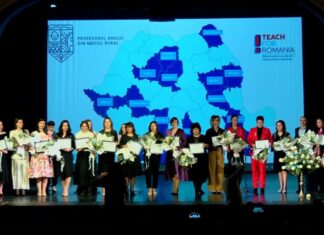 Câștigătorii Galei „Profesorul Anului din mediul rural” 2025: cei șapte profesori de la sat, premiați în acest an de Teach for Romania