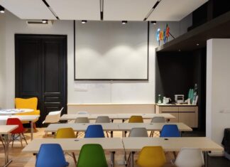 Ziua Porților Deschise, organizată la Facultatea de Matematică și Informatică a Universității din București în zilele de 26 și 27 aprilie