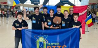 Echipa Quantum Bits de la ICHB, formată din elevi de gimnaziu, a obținut Marele Trofeu al Campionilor și locul 1 la First Lego League 2025